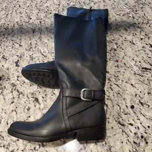 Black tall knee boots size 6.5